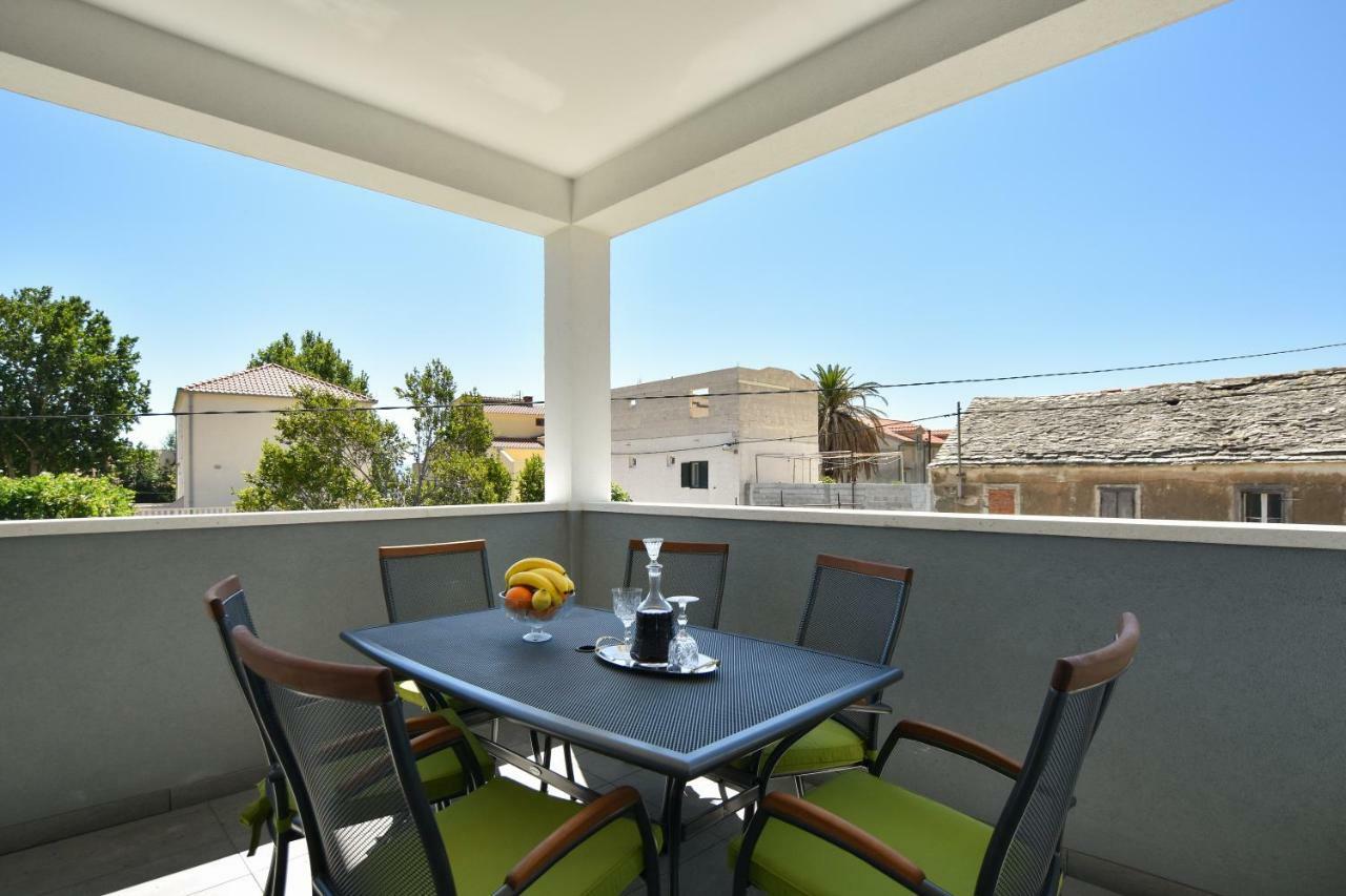 Apartmani Iva&Ante Дуги-Рат Экстерьер фото